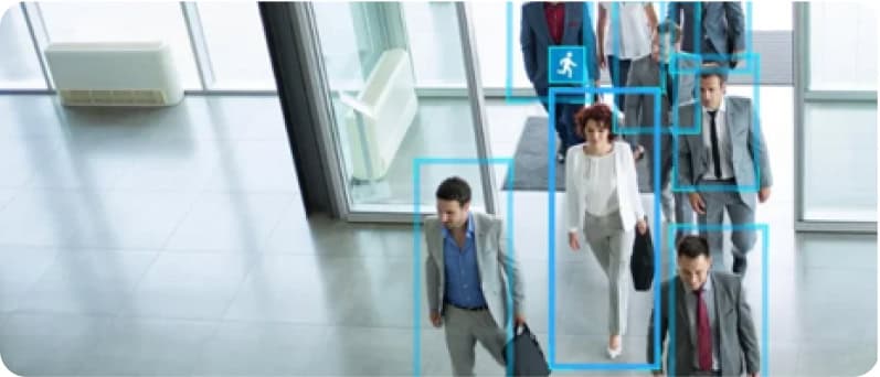 Sistema de video verificación con analíticas detectando personas